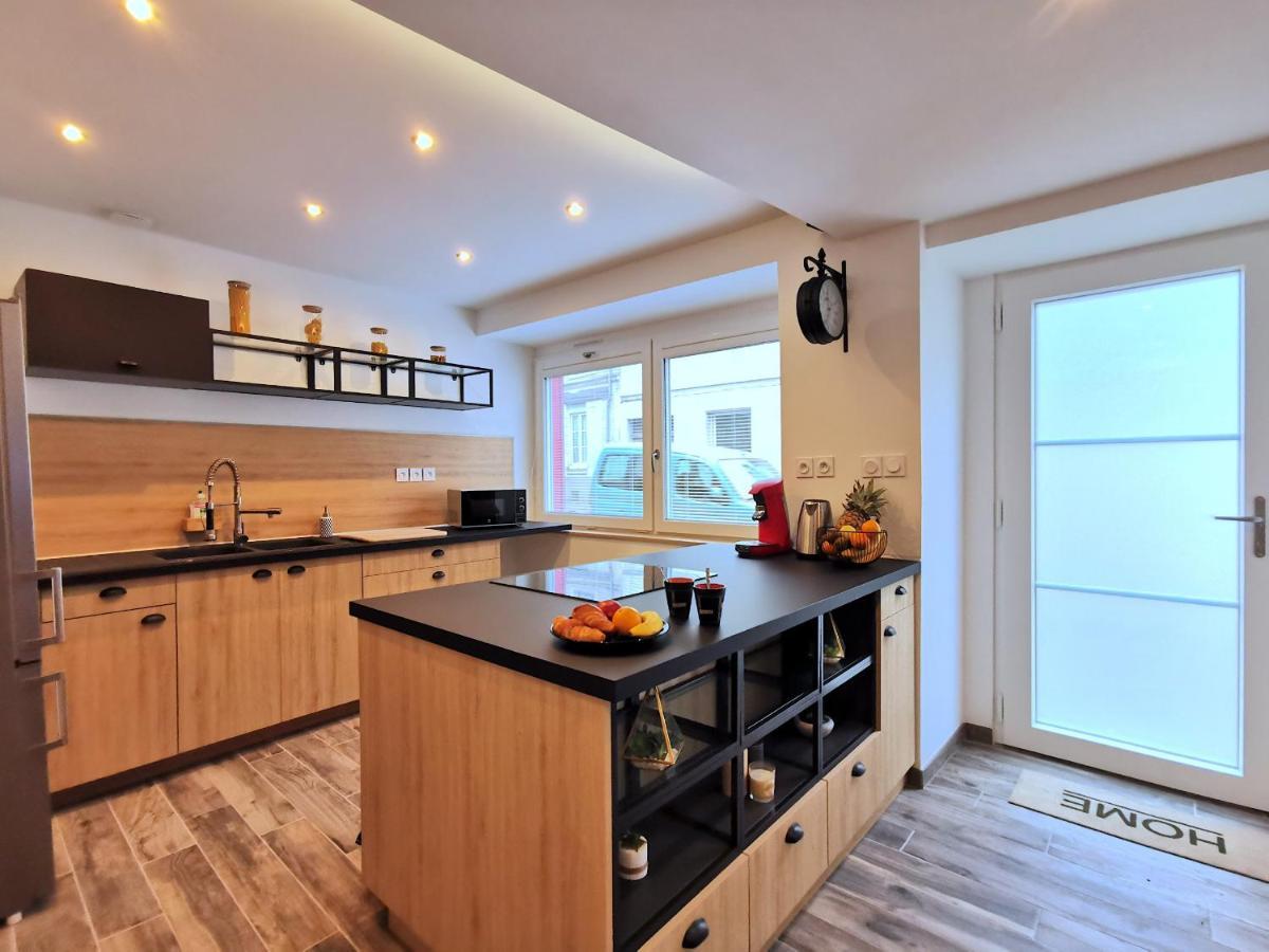 Appartement Luxueux Au Coeur De La Doutre Анже Екстериор снимка