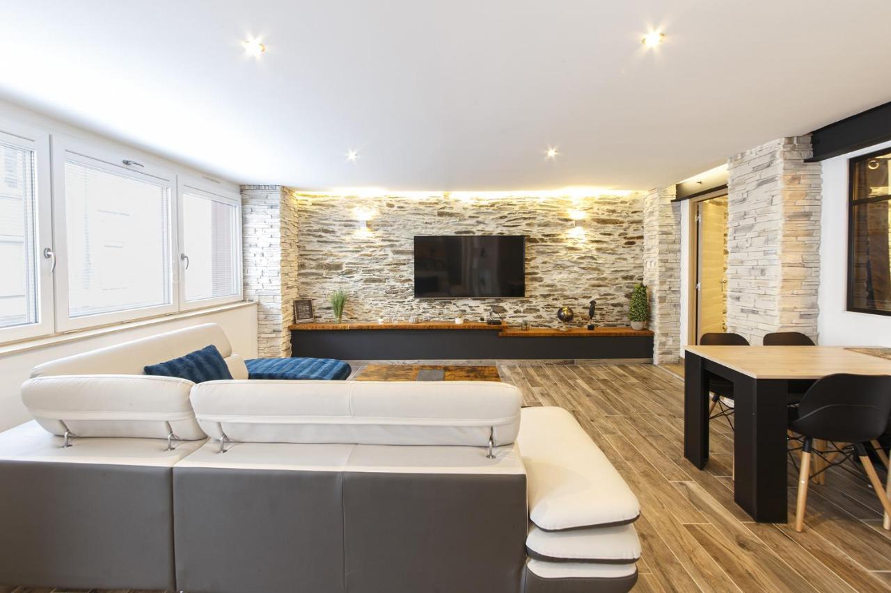 Appartement Luxueux Au Coeur De La Doutre Анже Екстериор снимка
